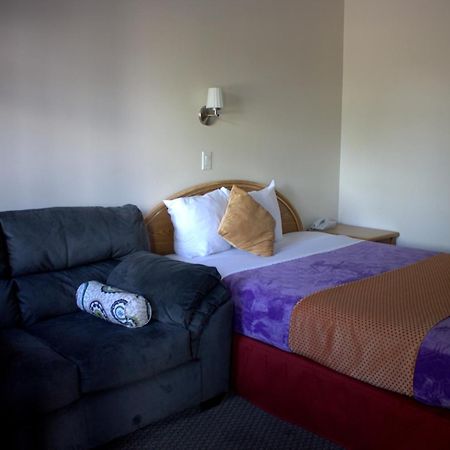 Grandview Motel Kamloops Ruang foto