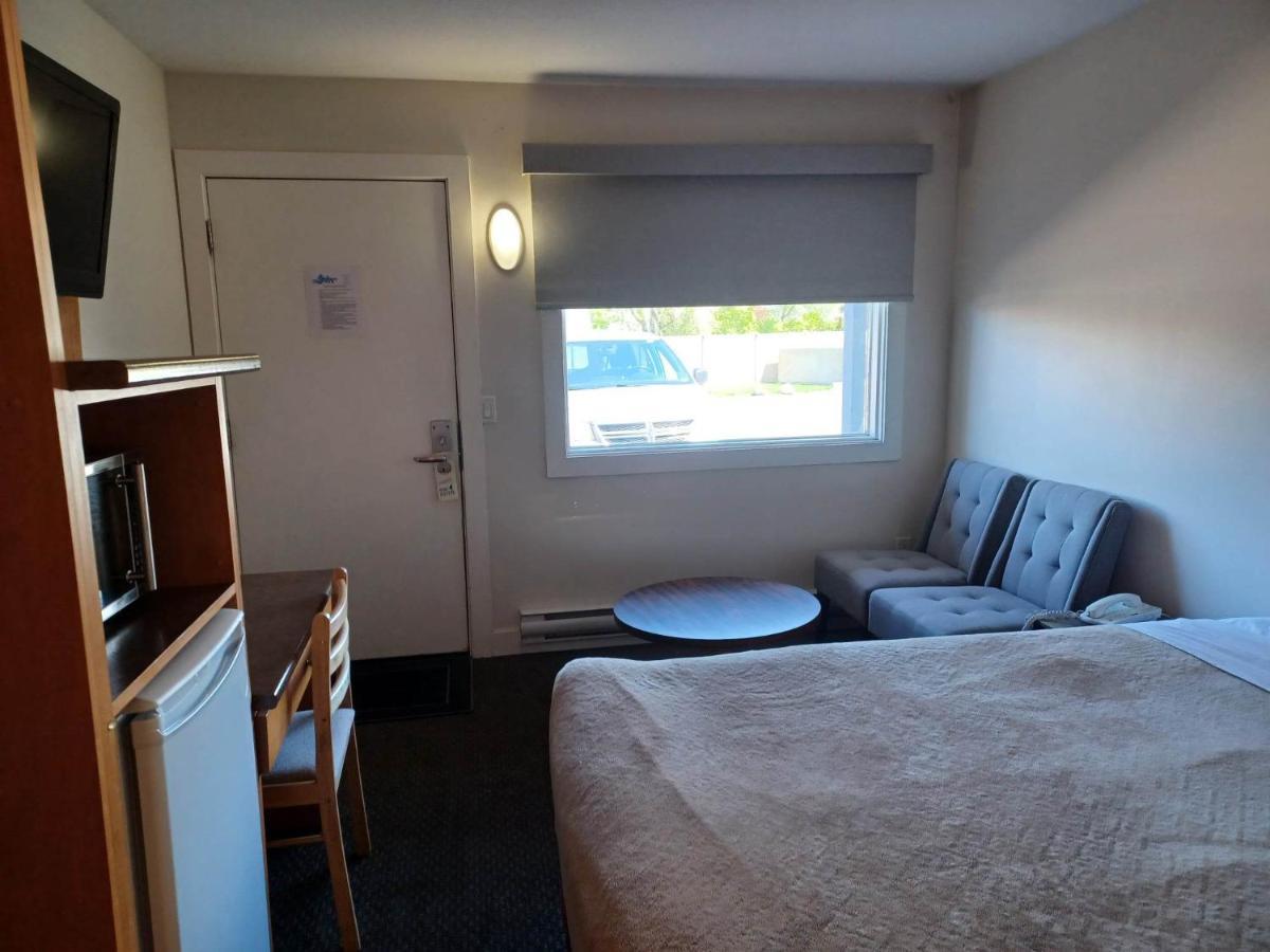 Grandview Motel Kamloops Bagian luar foto