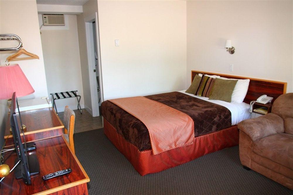 Grandview Motel Kamloops Bagian luar foto